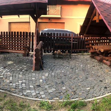 Катерина Hotell Chynadiyovo Eksteriør bilde
