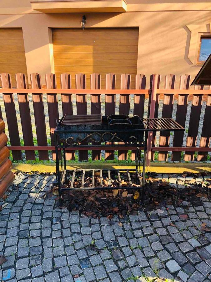 Катерина Hotell Chynadiyovo Eksteriør bilde