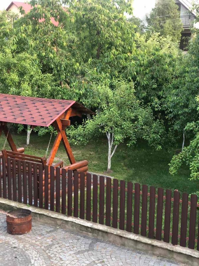 Катерина Hotell Chynadiyovo Eksteriør bilde